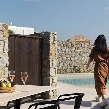 Ezio Bo Luxury Living Psarrou