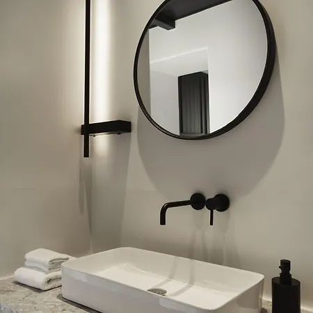 Ezio Bo Luxury Living 4* Psarrou