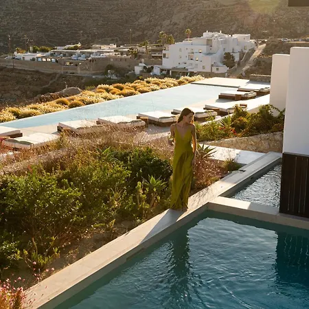 Ezio Bo Luxury Living Otel 4*