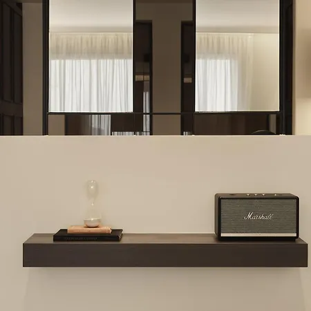 Ezio Bo Luxury Living Hotel 4*