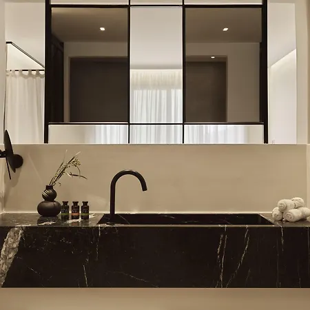 Ezio Bo Luxury Living